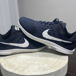 Nike Men's Downshifter 7 Midnight Navy Blue White Sneakers Size 11 852460-400