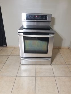 Elegant And Digital Electric LG stove free Deliver And Install 3 Month Warranty