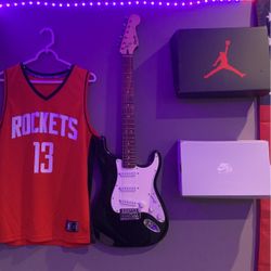 2 Guitars For Bass Or 240$