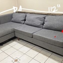 Gray Couch And Couch Table