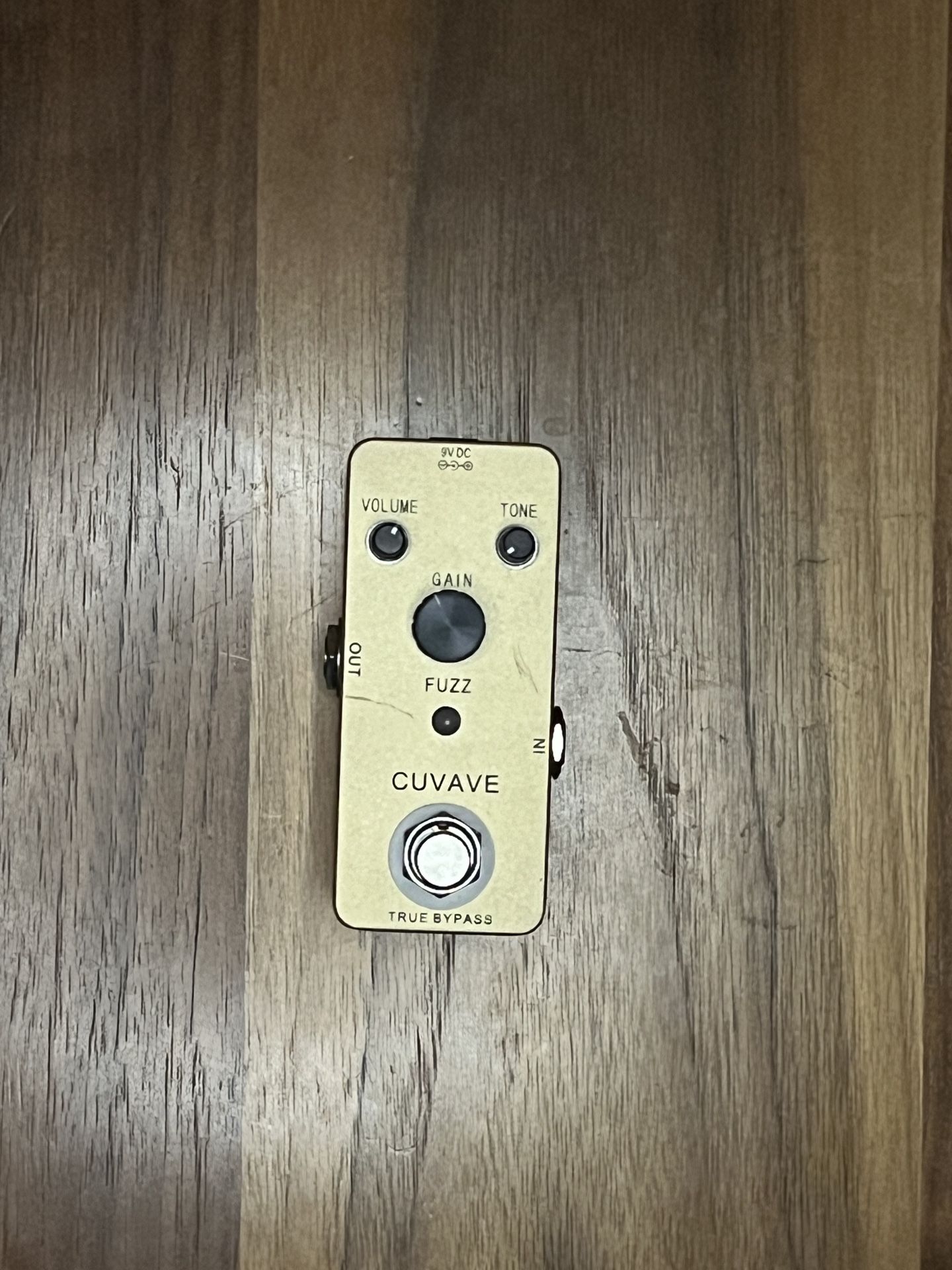 Cuvave Fuzz Pedal