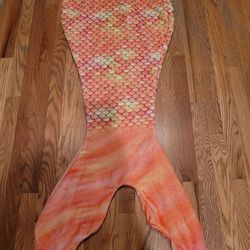 Mermaid Tail Blanket Soft Fleece for Girls -  Excellent Condition 