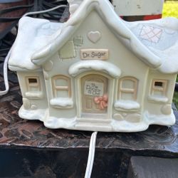 Precious Moments Sugar Town Doctors Office 1994