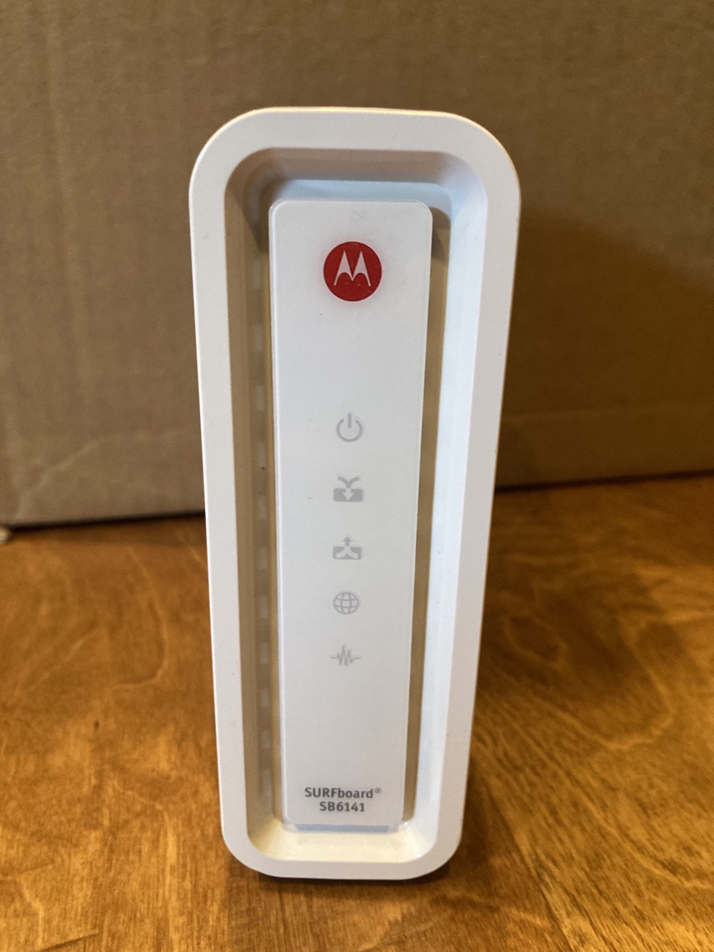 Motorola Arris SurfBoard SB6141 Cable Modem DOCSIS 3.0