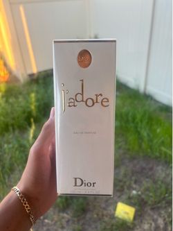 Dior perfume