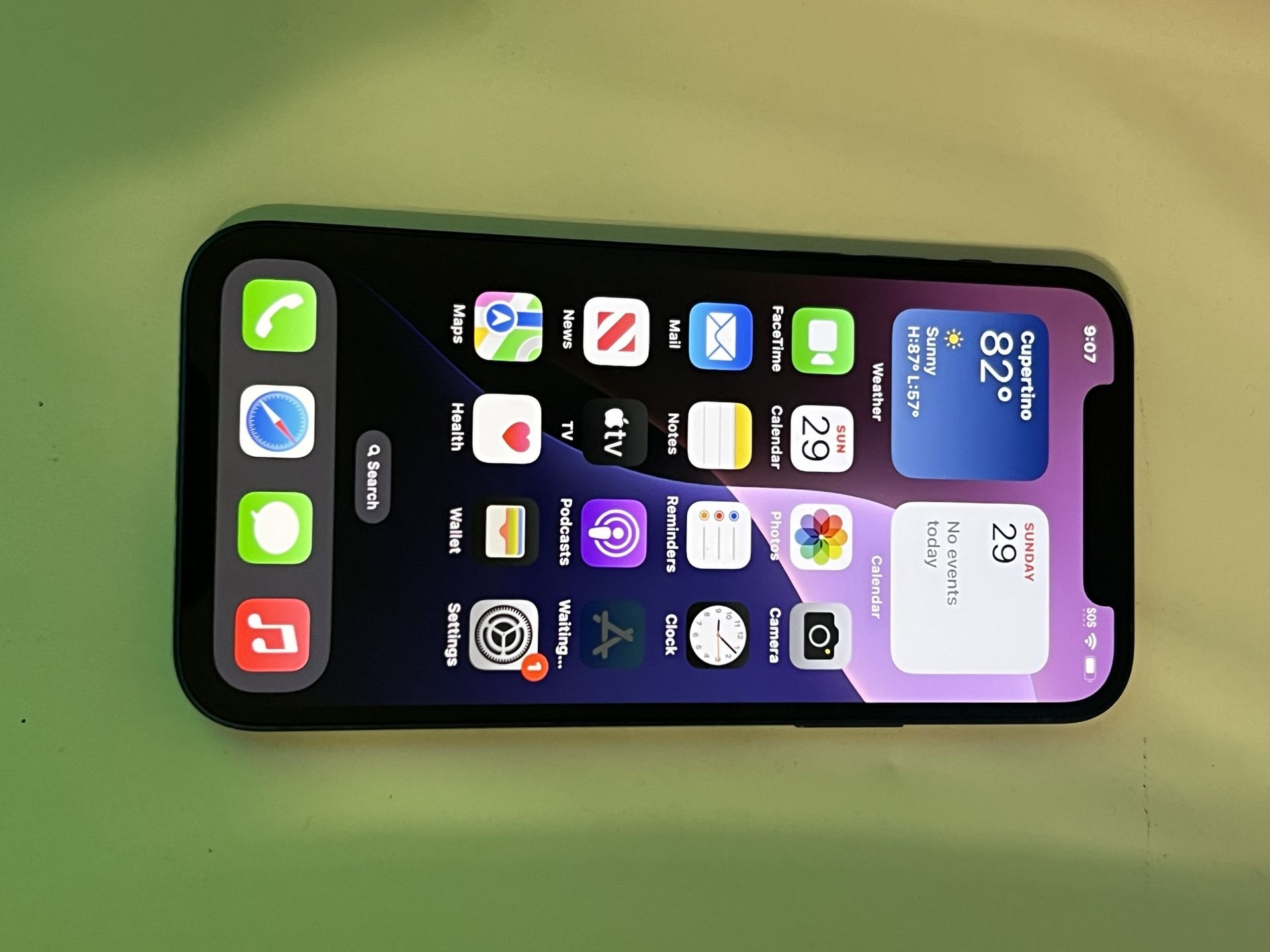 iPhone 12 UNLOCKED