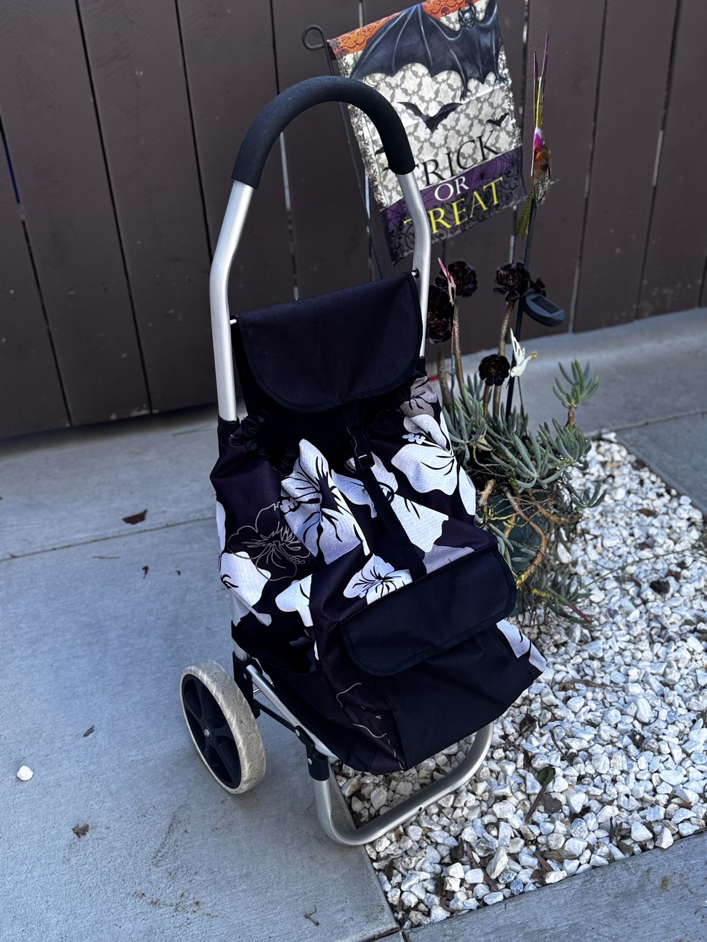 Aluminium Shopping Trolley with Wheels $15 OBO