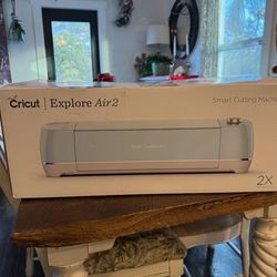 Cricut Explorer Air 2 New 