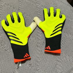 Adidas Pro Goalkeeper football gloves size 7 size S