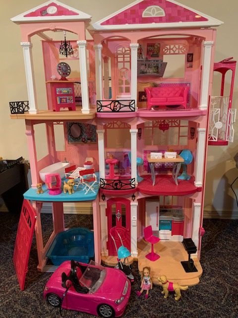 Barbie mansion