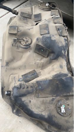 Lexus Gas Tank