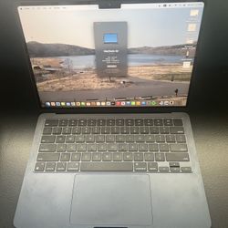 Apple MacBook Air M2 8gb Ram 256 GB SSD