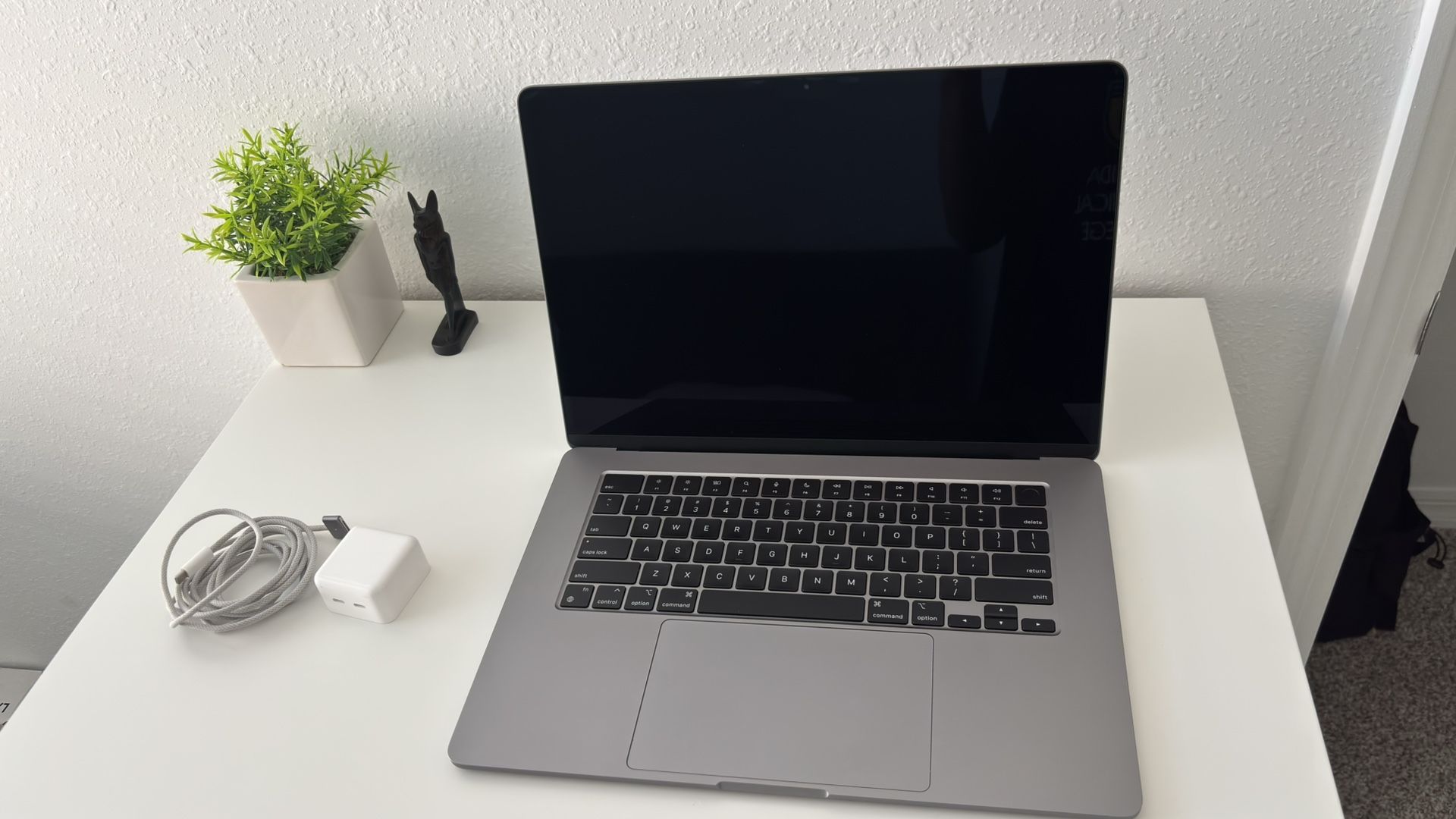 MacBook Air 15" inch Display M3