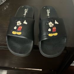 Disney Coach Sandals 6 Woman 