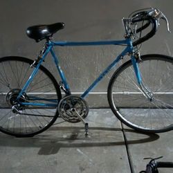 1970 Schwinn Le Tour Bike