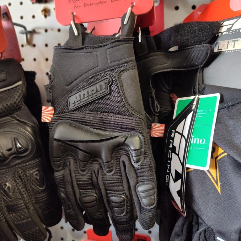 Motorcycle Gloves Special Deal $35 Don't Forget To Show Off This Post To Get This Deal