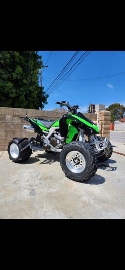 Kawasaki kfx450r Race Quad Atv