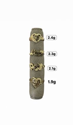 ✨ 10K GOLD “MOM” RING COLLECTION ✨