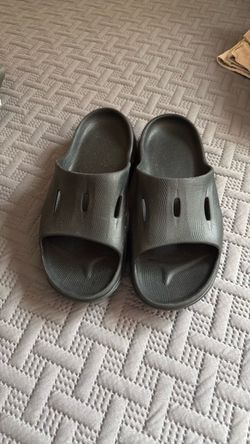 Men Hoka  sandals