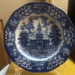 Independence Hall BiCentennial Plate
