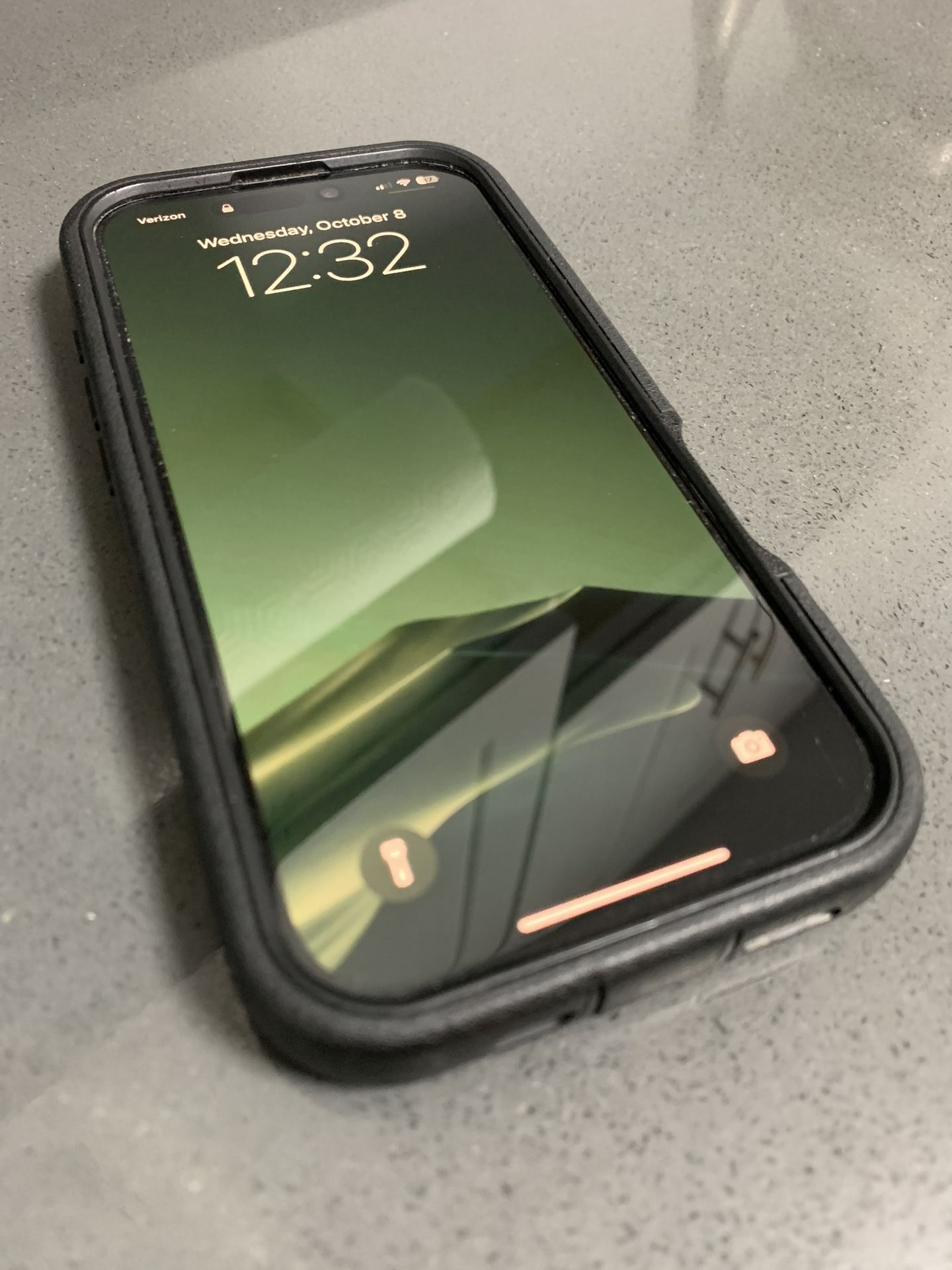 Apple iPhone 16 Pro