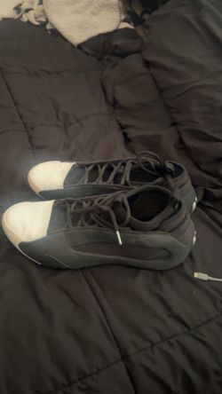 2/200$ (negotiable)***