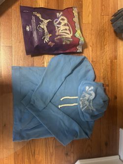 Syna World Hoodie