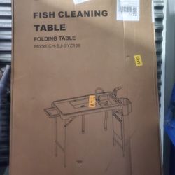 White Fish Cleaning Table 