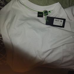 Hugo Boss T-shirt Large