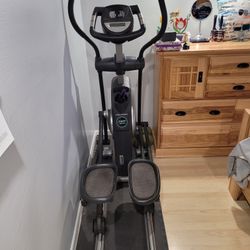 PRO FORM XP160 Elliptical