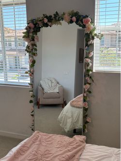 Full-Length Mirror (6ft x 2ft) with Removable Floral Garland
