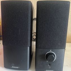 Bose Pair Of Speakers 