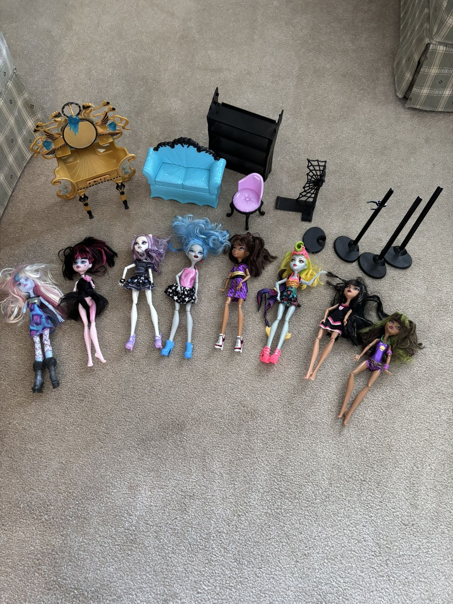 Monster high Dolls And Accessories