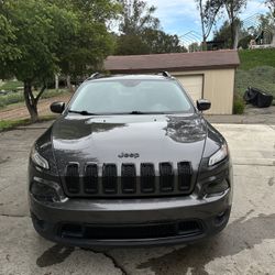 2018 Jeep Cherokee
