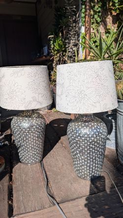 2) table lamps glass mosaic body modern beautiful lamp pair end table light set work great