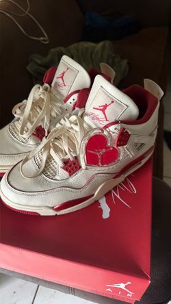 Jordan 4’s