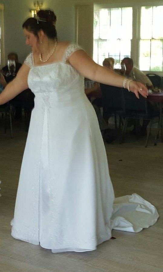 Wedding Dress Size 22