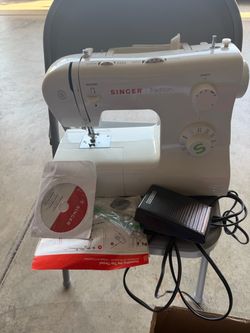 Singer Tradition Sewing Machine