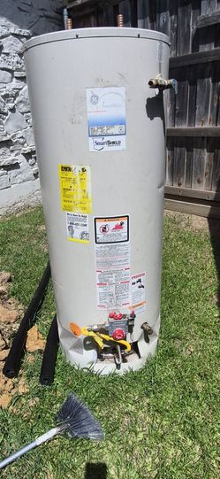 GE Smart Water 50-gallon, tall natural gas atmospheric water heater SG50T12AVG00