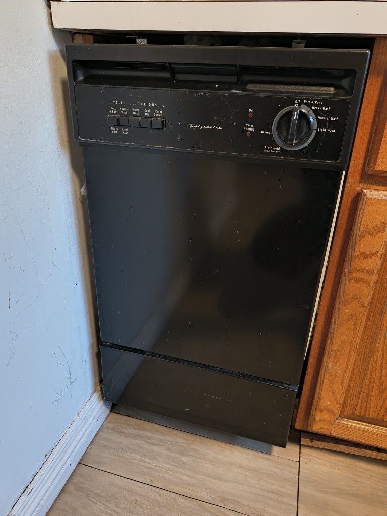 Frigidaire 18 Inch Dishwasher