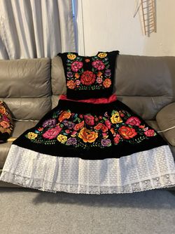 Vestidos Tradicional Bordados A Mano De Oaxaca