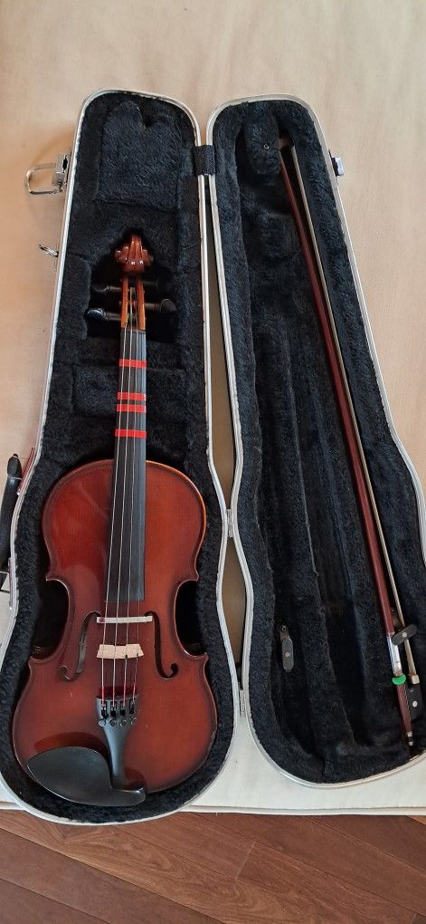 Viola - Scherl and Roth 12" R111E12