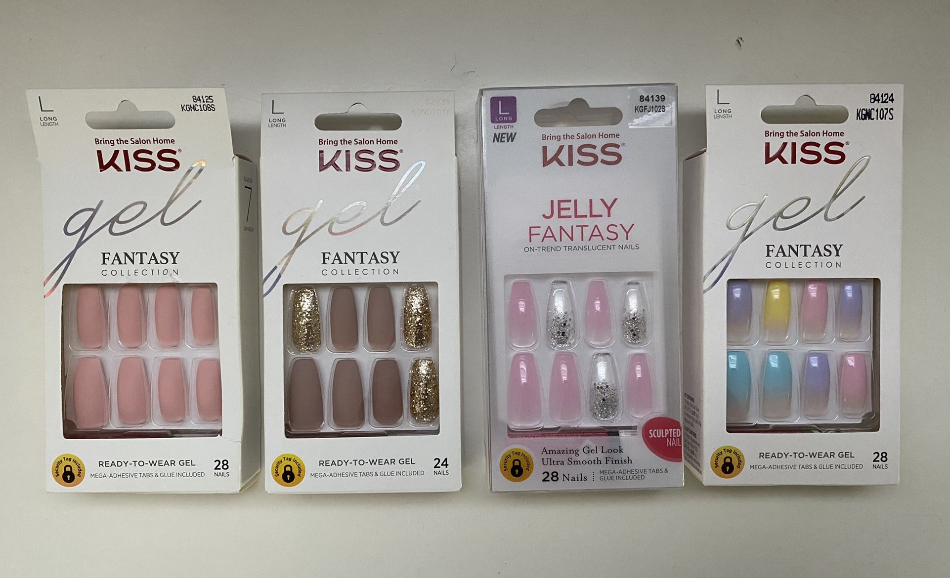 Kiss nails