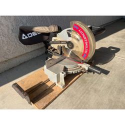 Delta 10" Compound Miter Saw