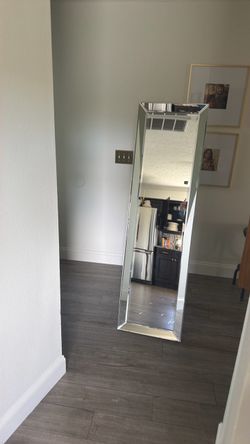 Standing Floor mirror