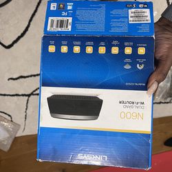 Linksys N600 WiFi Router