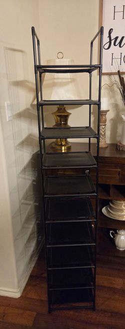 Shoe rack