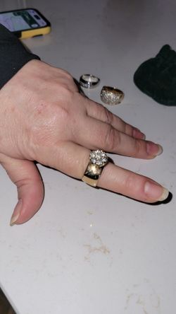 14k Gold/Diamond Ring