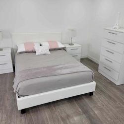 BEDROOM SET - JUEGO DE CUARTO 