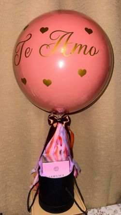 Ballon and Versace Parfum